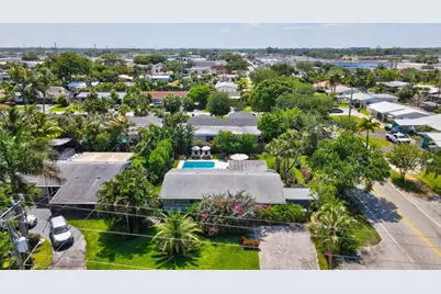 4461 NE 15th Avenue, Oakland Park, FL 33334 - Photo 38