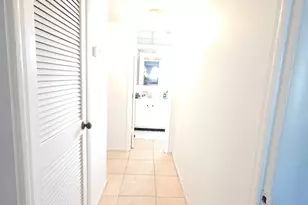 8400 Sunrise Lakes Blvd, Sunrise, FL 33322 - Photo 26