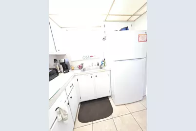 8400 Sunrise Lakes Boulevard #107, Sunrise, FL 33322 - Photo 12