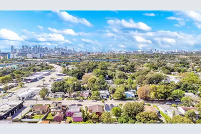 745 NW 46th Street, Miami, FL 33127 - Photo 24