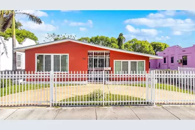 745 NW 46th Street, Miami, FL 33127 - Photo 20