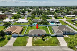 718 SW Curry St, Port Saint Lucie, FL 34983 - Photo 38