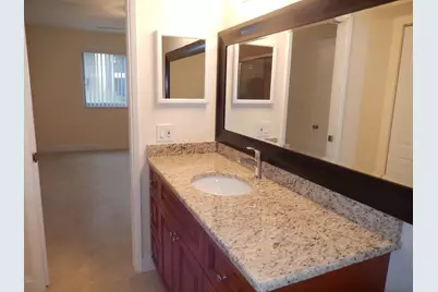 3017 N Oakland Forest Drive #106, Oakland Park, FL 33309 - Photo 14
