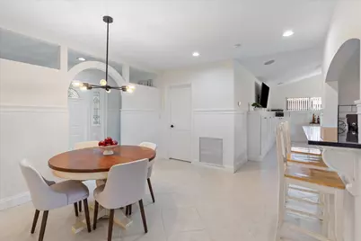 232 NW 10th Court, Boca Raton, FL 33486 - Photo 14
