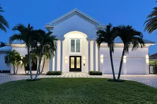 11938 N Lake Dr, Boynton Beach, FL 33436 - Photo 2