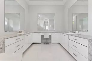 11938 N Lake Dr, Boynton Beach, FL 33436 - Photo 12