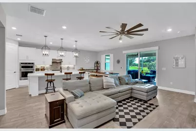 10281 SW Captiva Drive, Port Saint Lucie, FL 34987 - Photo 14