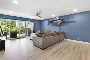 384 Golfview Rd, North Palm Beach, FL 33408 - Photo 8