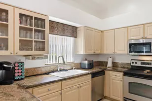 113 Saratoga Blvd Blvd E, Royal Palm Beach, FL 33411 - Photo 8