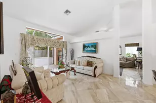 113 Saratoga Blvd Blvd E, Royal Palm Beach, FL 33411 - Photo 4