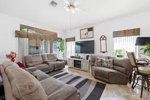113 Saratoga Blvd Blvd E, Royal Palm Beach, FL 33411 - Photo 10