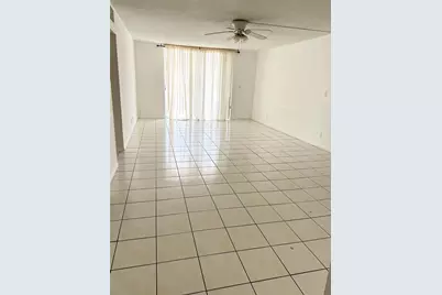 1830 Dixianna Street #201, Hollywood, FL 33020 - Photo 2