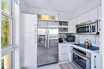 550 Okeechobee Boulevard #422, West Palm Beach, FL 33401 - Photo 8