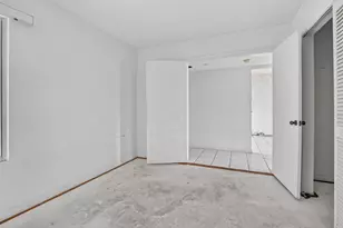 280 NW 67th St, Boca Raton, FL 33487 - Photo 6