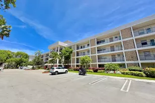2800 N Palm Aire Dr, Pompano Beach, FL 33069 - Photo 8