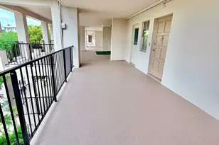 2800 N Palm Aire Dr, Pompano Beach, FL 33069 - Photo 10