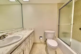 2800 N Palm Aire Dr, Pompano Beach, FL 33069 - Photo 30