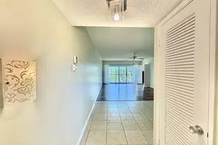 2800 N Palm Aire Dr, Pompano Beach, FL 33069 - Photo 14