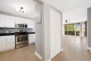 113 Royal Pk Dr, Oakland Park, FL 33309 - Photo 4