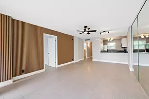 113 Royal Pk Dr, Oakland Park, FL 33309 - Photo 8
