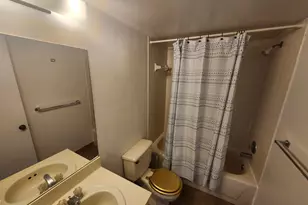 8750 N Sherman Circle N, Miramar, FL 33025 - Photo 18