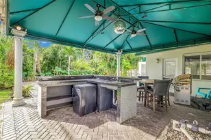 620 NW 37th St, Oakland Park, FL 33309 - Photo 28