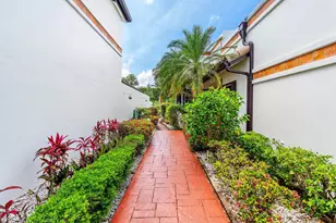 6514 Via Rosa, Boca Raton, FL 33433 - Photo 4