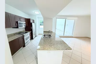 19900 E Country Club Drive #210, Aventura, FL 33180 - Photo 4