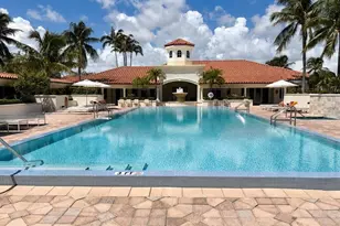 19900 E Country Club Dr, Aventura, FL 33180 - Photo 26