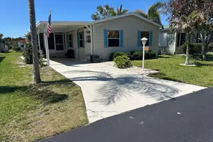 223 Sea Conch Pl, Fort Pierce, FL 34982 - Photo 2