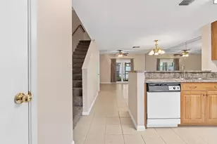 2519 NE 15th St, Pompano Beach, FL 33062 - Photo 4