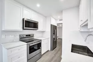 1201 S Ocean Dr, Hollywood, FL 33019 - Photo 26