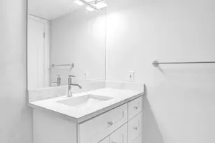 1201 S Ocean Dr, Hollywood, FL 33019 - Photo 8