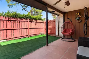 124 Sherwood Cir, Jupiter, FL 33458 - Photo 8