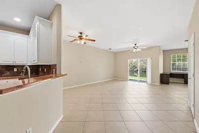 9056 Plymouth Place, Tamarac, FL 33321 - Photo 4
