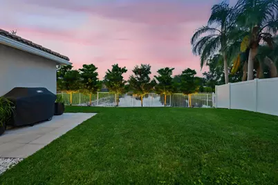 1971 NW 44th Street, Oakland Park, FL 33309 - Photo 32