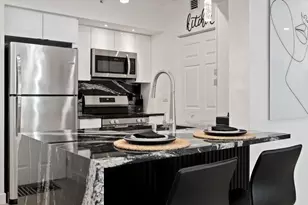 600 S Dixie Hwy, West Palm Beach, FL 33401 - Photo 2