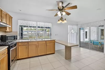 2205 NW 72nd Avenue, Sunrise, FL 33313 - Photo 14