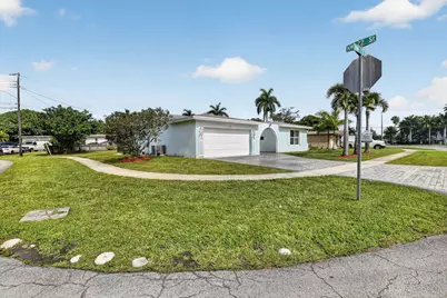 2205 NW 72nd Avenue, Sunrise, FL 33313 - Photo 4
