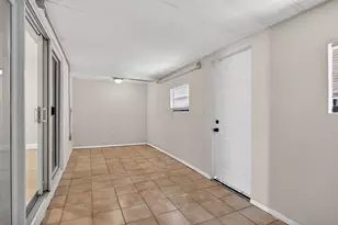 5646 Blueberry Ct, Lauderhill, FL 33313 - Photo 18