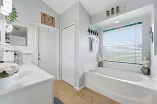 5718 NW Alcazar Terrace, Port Saint Lucie, FL 34986 - Photo 18