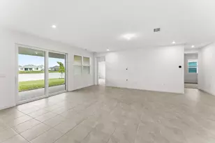 10881 SW Orana Dr, Port Saint Lucie, FL 34987 - Photo 1
