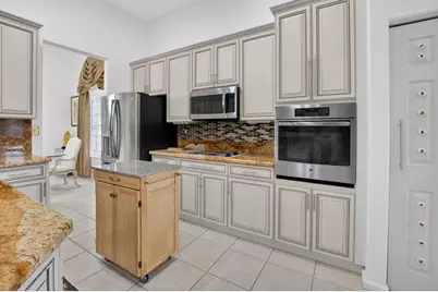 7032 Demedici Circle, Delray Beach, FL 33446 - Photo 22