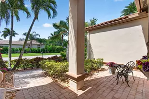 9725 Asti Ln, Lake Worth, FL 33467 - Photo 10