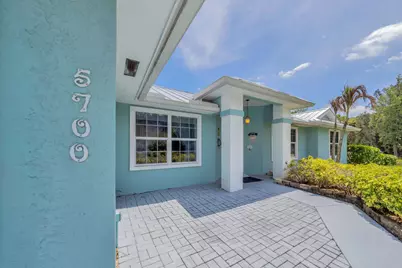 5700 Oleander Avenue, Fort Pierce, FL 34982 - Photo 6