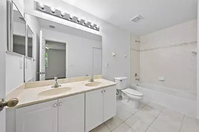 5372 SE Jennings Lane, Stuart, FL 34997 - Photo 8