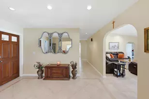 1042 NW 110th Ln, Coral Springs, FL 33071 - Photo 12