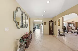 1042 NW 110th Ln, Coral Springs, FL 33071 - Photo 10