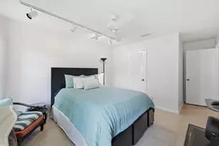 1042 NW 110th Ln, Coral Springs, FL 33071 - Photo 34