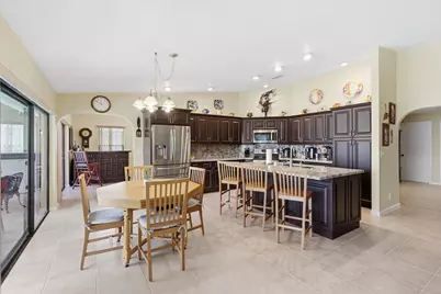 1042 NW 110th Lane, Coral Springs, FL 33071 - Photo 10